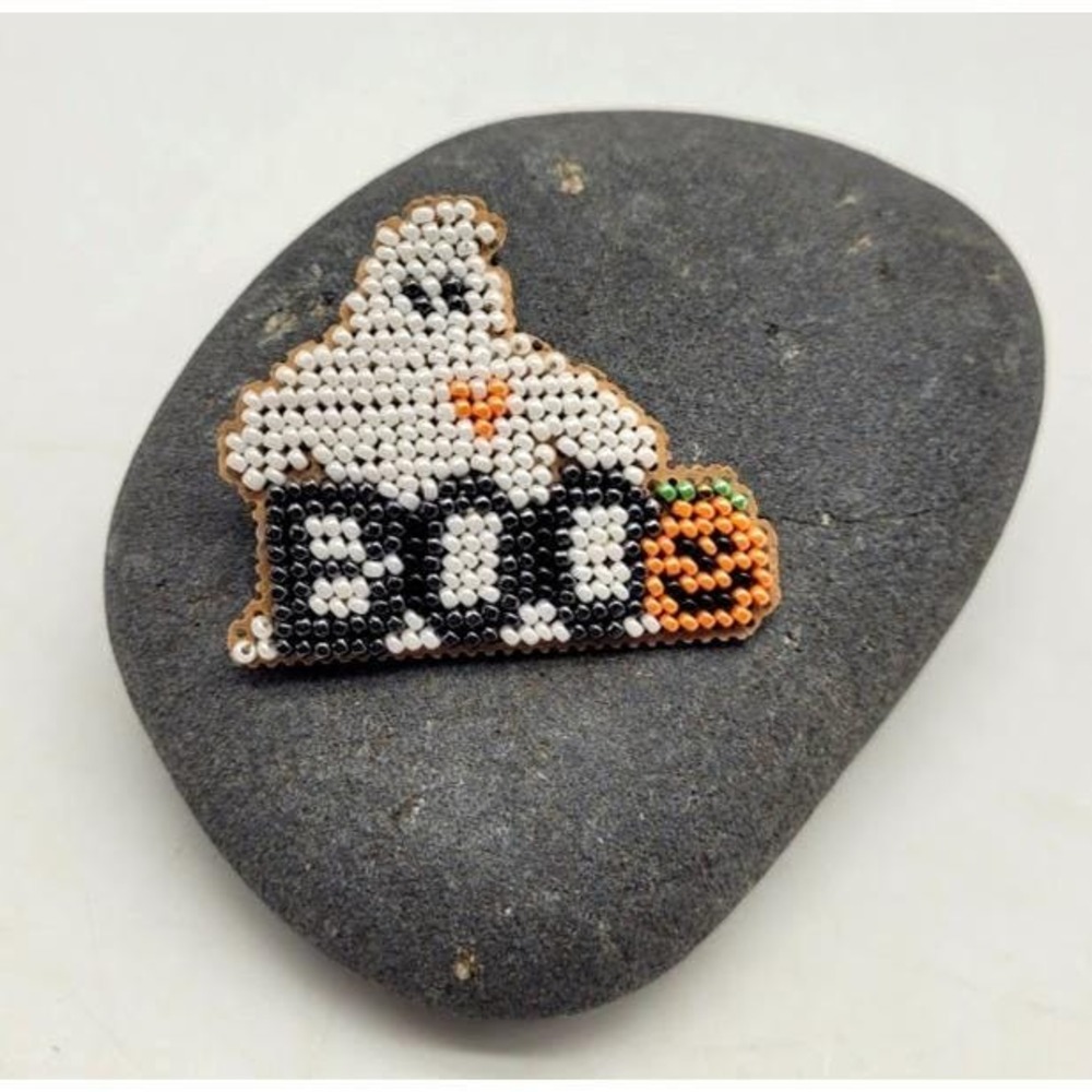 Handmade Mill Hill Autumn Harvest Counted Glass Bead Pin Ghost Halloween Collect